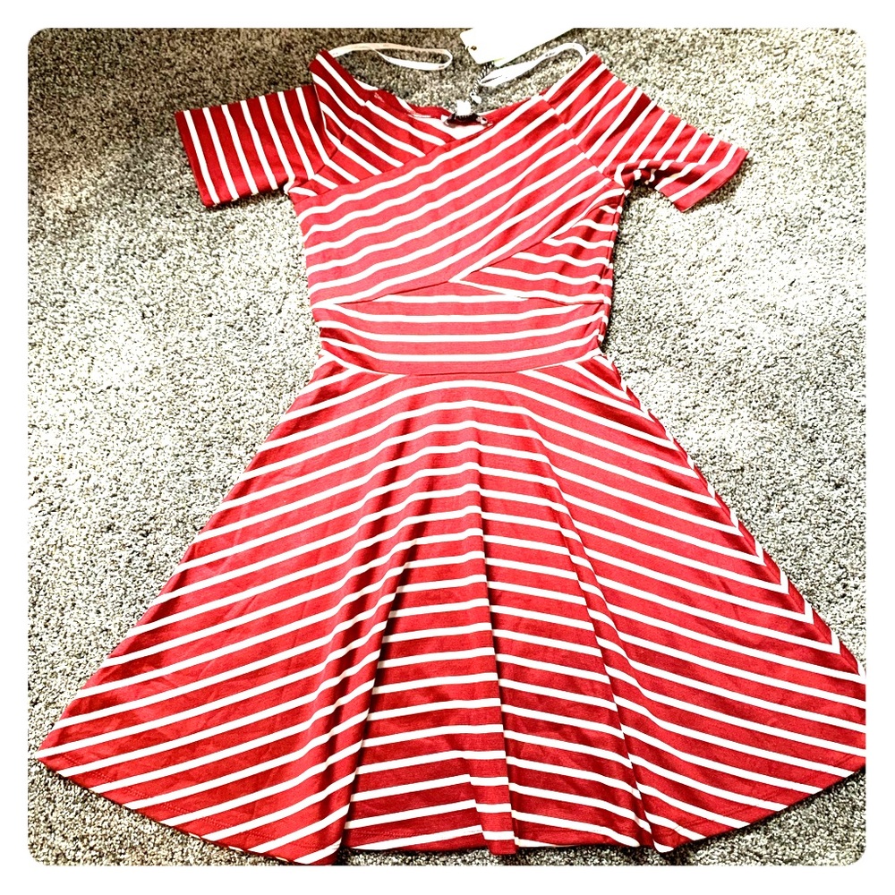 NWT Iris Red and White mini dress size small